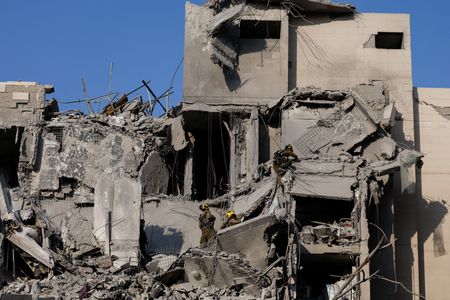 tagreuters.com2025binary_LYNXMPEL5N04I-VIEWIMAGE