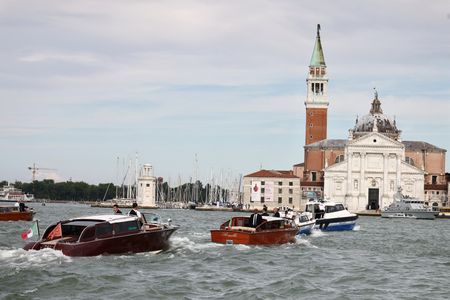 tagreuters.com2025binary_LYNXMPEL5Q0P8-VIEWIMAGE