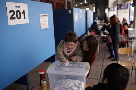 tagreuters.com2025binary_LYNXMPEL5S0DU-VIEWIMAGE