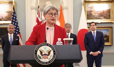 tagreuters.com2025binary_LYNXMPEL602EZ-VIEWIMAGE