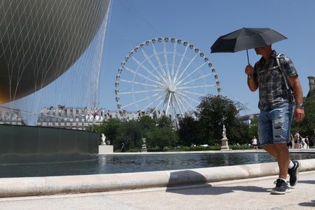 tagreuters.com2025binary_LYNXMPEL610IY-VIEWIMAGE