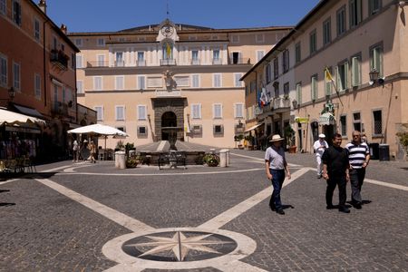 tagreuters.com2025binary_LYNXMPEL620FD-VIEWIMAGE