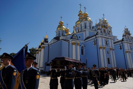 tagreuters.com2025binary_LYNXMPEL620XT-VIEWIMAGE