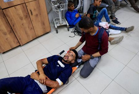 tagreuters.com2025binary_LYNXMPEL630DN-VIEWIMAGE