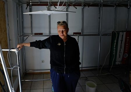 tagreuters.com2025binary_LYNXMPEL660HW-VIEWIMAGE