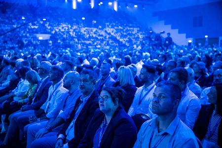 tagreuters.com2025binary_LYNXMPEL6B08T-VIEWIMAGE