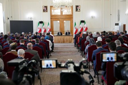 tagreuters.com2025binary_LYNXMPEL6B0A1-VIEWIMAGE