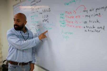 tagreuters.com2025binary_LYNXMPEL6H0IW-VIEWIMAGE