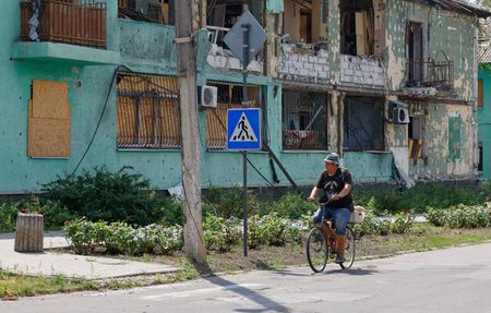 tagreuters.com2025binary_LYNXMPEL6H13P-VIEWIMAGE