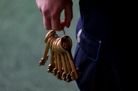 tagreuters.com2025binary_LYNXMPEL6M072-VIEWIMAGE