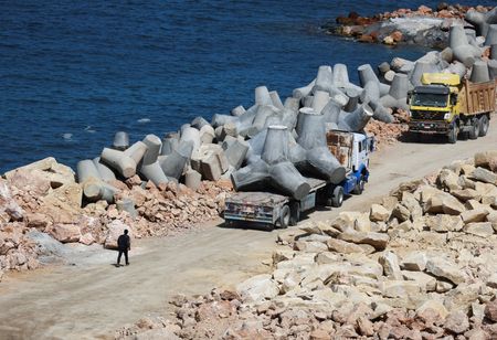 tagreuters.com2025binary_LYNXMPEL6M0FW-VIEWIMAGE