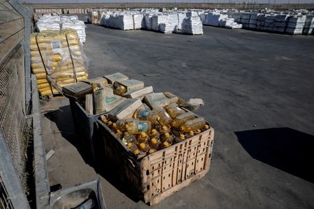 tagreuters.com2025binary_LYNXMPEL6N17S-VIEWIMAGE