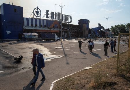 tagreuters.com2025binary_LYNXMPEL6P02T-VIEWIMAGE