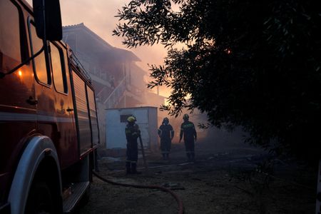 tagreuters.com2025binary_LYNXMPEL6P0BL-VIEWIMAGE