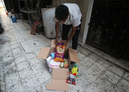 tagreuters.com2025binary_LYNXMPEL6S0QF-VIEWIMAGE