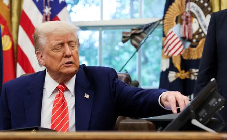 tagreuters.com2025binary_LYNXMPEL6T0KY-VIEWIMAGE