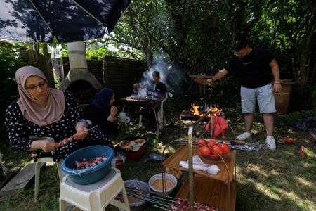 tagreuters.com2025binary_LYNXMPEL760FZ-VIEWIMAGE