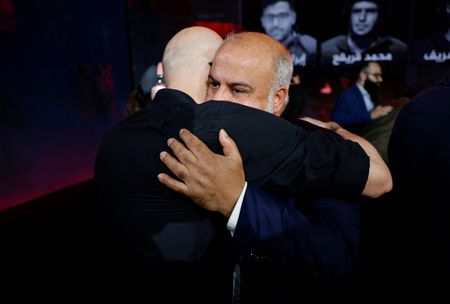 tagreuters.com2025binary_LYNXMPEL7A0E6-VIEWIMAGE