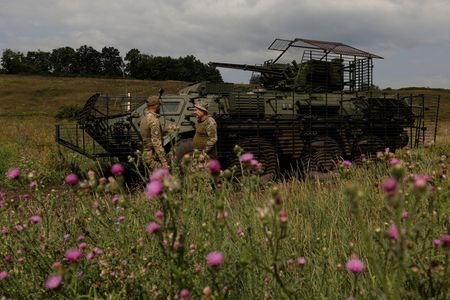 tagreuters.com2025binary_LYNXMPEL7B0CA-VIEWIMAGE