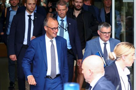 tagreuters.com2025binary_LYNXMPEL7B0PK-VIEWIMAGE