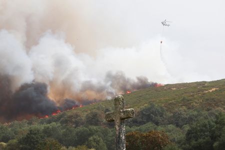 tagreuters.com2025binary_LYNXMPEL7C00V-VIEWIMAGE