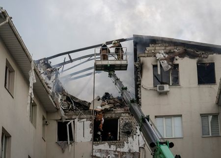 tagreuters.com2025binary_LYNXMPEL7H0B3-VIEWIMAGE