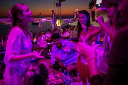 tagreuters.com2025binary_LYNXMPEL7H0CV-VIEWIMAGE