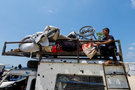 tagreuters.com2025binary_LYNXMPEL7H0HR-VIEWIMAGE