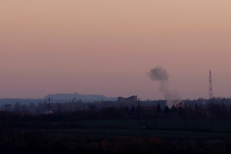 tagreuters.com2025binary_LYNXMPEL7K0P7-VIEWIMAGE