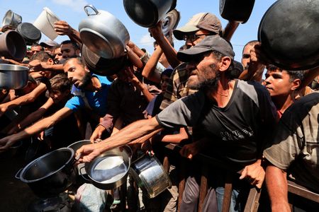 tagreuters.com2025binary_LYNXMPEL7L0DO-VIEWIMAGE