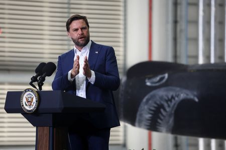 tagreuters.com2025binary_LYNXMPEL7N07V-VIEWIMAGE