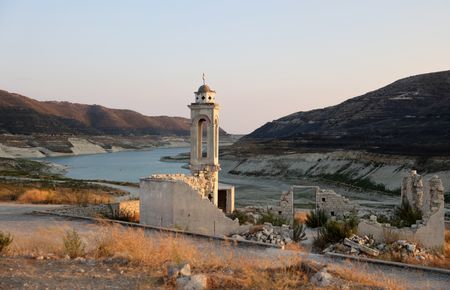 tagreuters.com2025binary_LYNXMPEL810DO-VIEWIMAGE