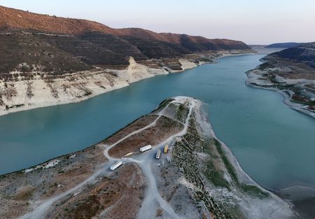 tagreuters.com2025binary_LYNXMPEL810DR-VIEWIMAGE