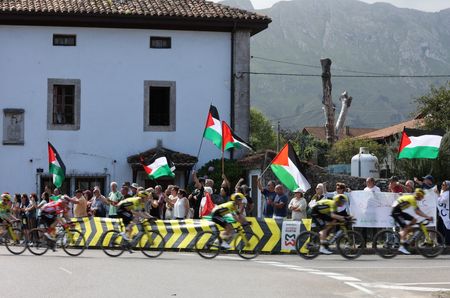 tagreuters.com2025binary_LYNXMPEL8504Y-VIEWIMAGE