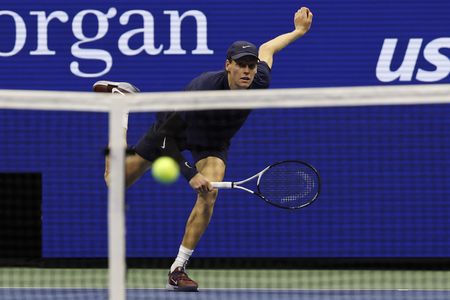 tagreuters.com2025binary_LYNXMPEL8507P-VIEWIMAGE