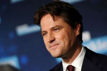 tagreuters.com2025binary_LYNXMPEL9L0H7-VIEWIMAGE