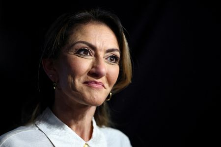 tagreuters.com2025binary_LYNXMPEL9L0H8-VIEWIMAGE