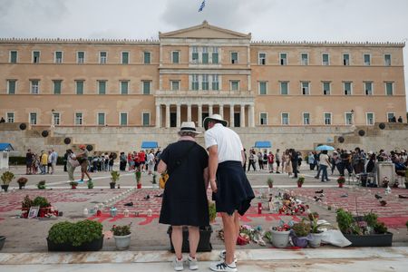 tagreuters.com2025binary_LYNXMPEL9L0W7-VIEWIMAGE