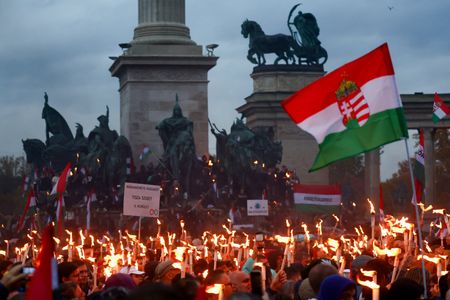 tagreuters.com2025binary_LYNXMPEL9M0WM-VIEWIMAGE