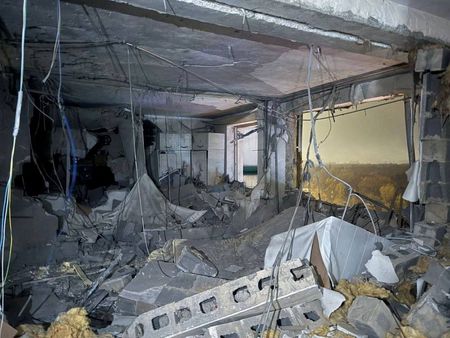 tagreuters.com2025binary_LYNXMPEL9N0QE-VIEWIMAGE