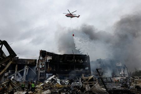 tagreuters.com2025binary_LYNXMPEL9O03F-VIEWIMAGE