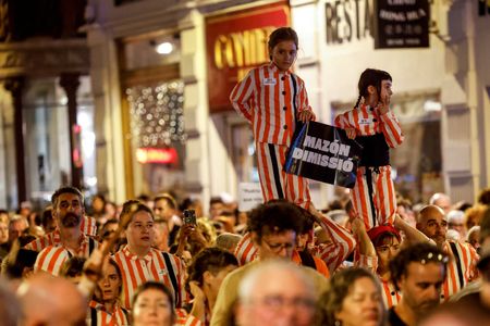 tagreuters.com2025binary_LYNXMPEL9O0BM-VIEWIMAGE