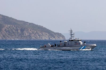 tagreuters.com2025binary_LYNXMPEL9Q0FY-VIEWIMAGE