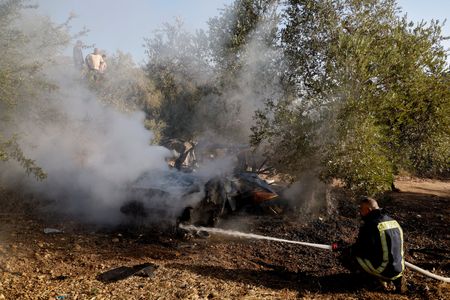 tagreuters.com2025binary_LYNXMPEL9R0CX-VIEWIMAGE