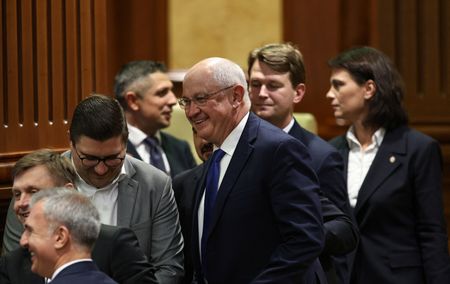 tagreuters.com2025binary_LYNXMPEL9U0YC-VIEWIMAGE