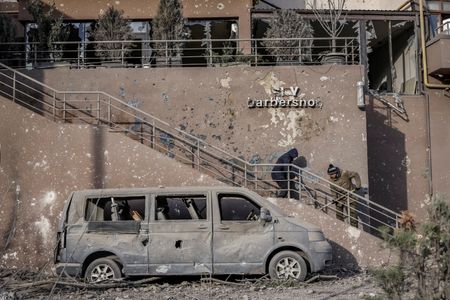 tagreuters.com2025binary_LYNXMPELAD0FY-VIEWIMAGE