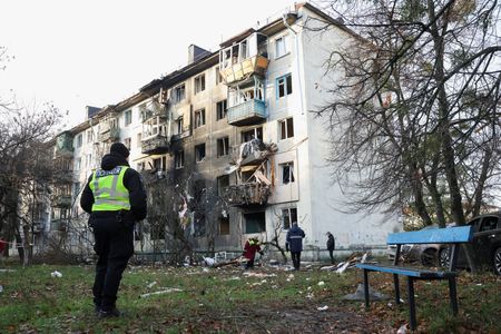 tagreuters.com2025binary_LYNXMPELAD0GC-VIEWIMAGE