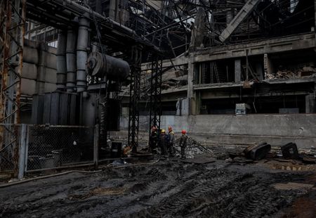 tagreuters.com2025binary_LYNXMPELAD0O1-VIEWIMAGE