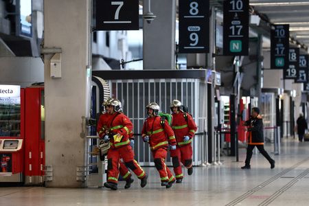 tagreuters.com2025binary_LYNXMPELAD0S5-VIEWIMAGE