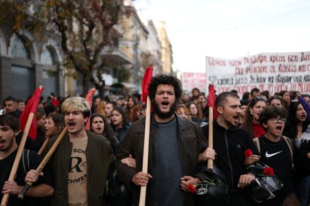 tagreuters.com2025binary_LYNXMPELAG0U3-VIEWIMAGE